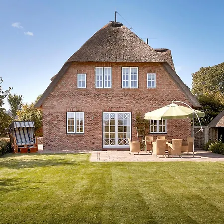 Haus Auswanderer 2 * Nieblum